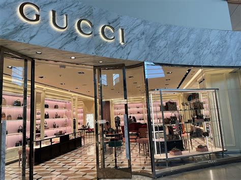 gucci charlotte southpark photos